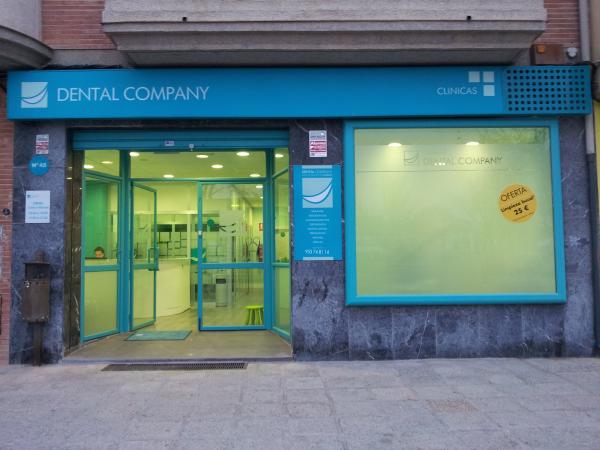 La franquicia Dental Company abre una nueva clínica en Baeza (Jaén)