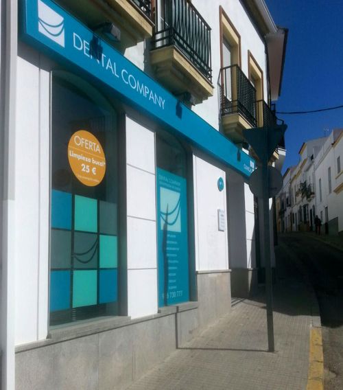 Dental Company abre sus puertas en Villamartín